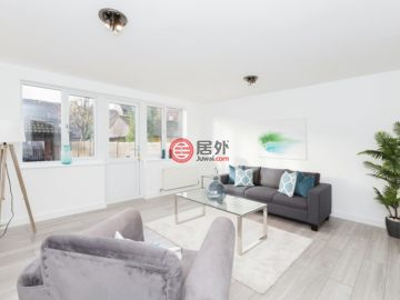 3卧2卫曾经整修过的独栋别墅